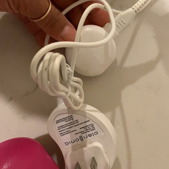 Gently used Clarisonic Mia - Picture 4 of 4